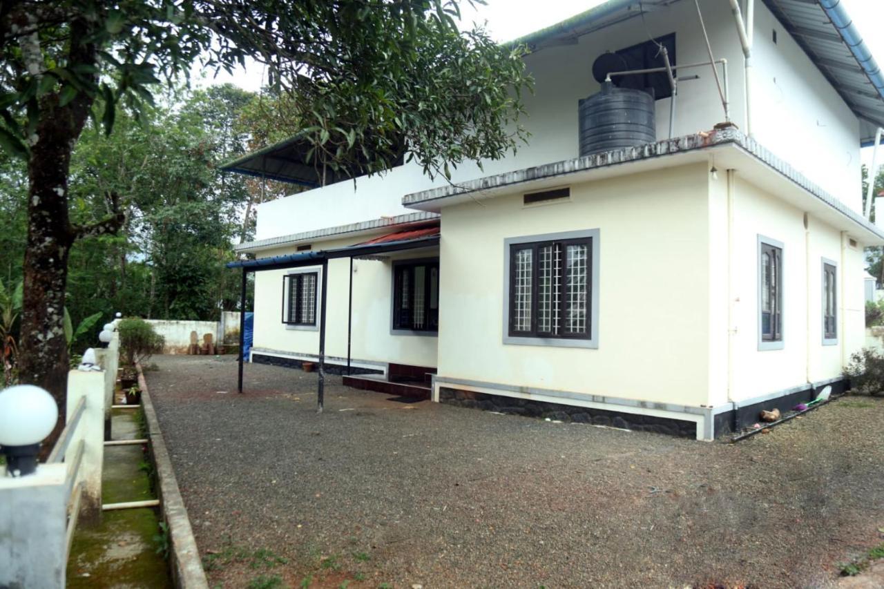 Colonia Munnar Homestay Екстер'єр фото