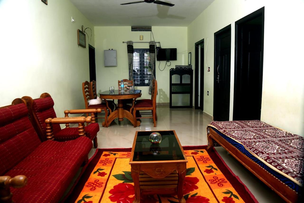 Colonia Munnar Homestay Екстер'єр фото